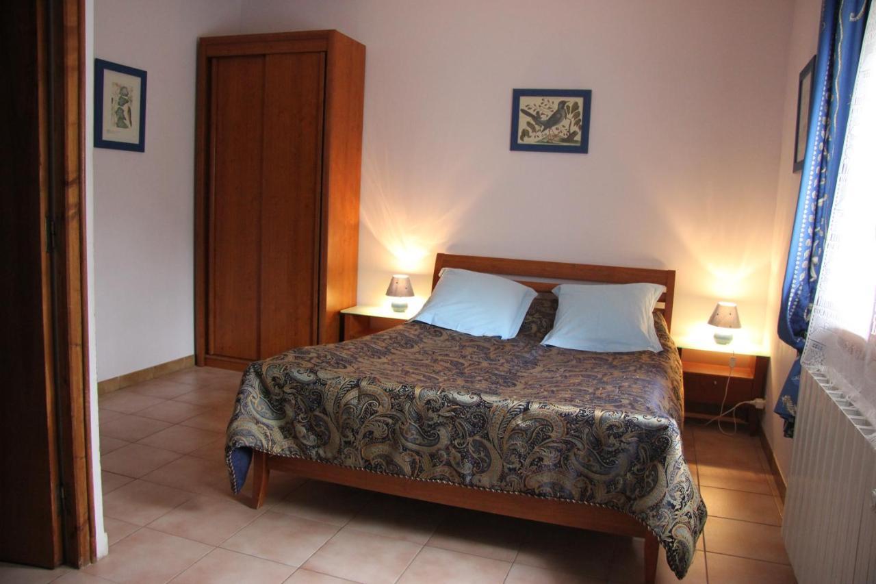 Chambre D'Hote "Chez Antoinette Et Charles" Santo-Pietro-di-Venaco Екстер'єр фото
